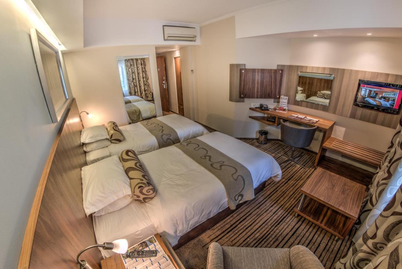City Lodge Hotel Bryanston Johannesburg Room photo