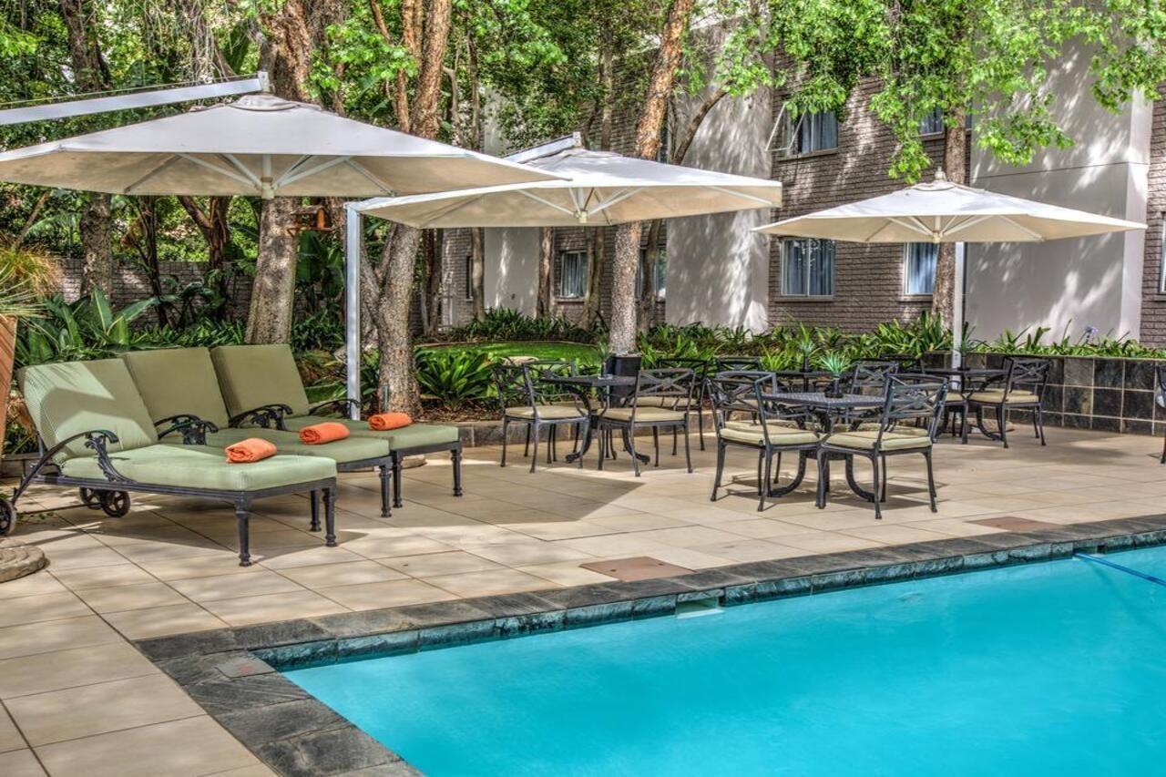 City Lodge Hotel Bryanston Johannesburg Exterior photo