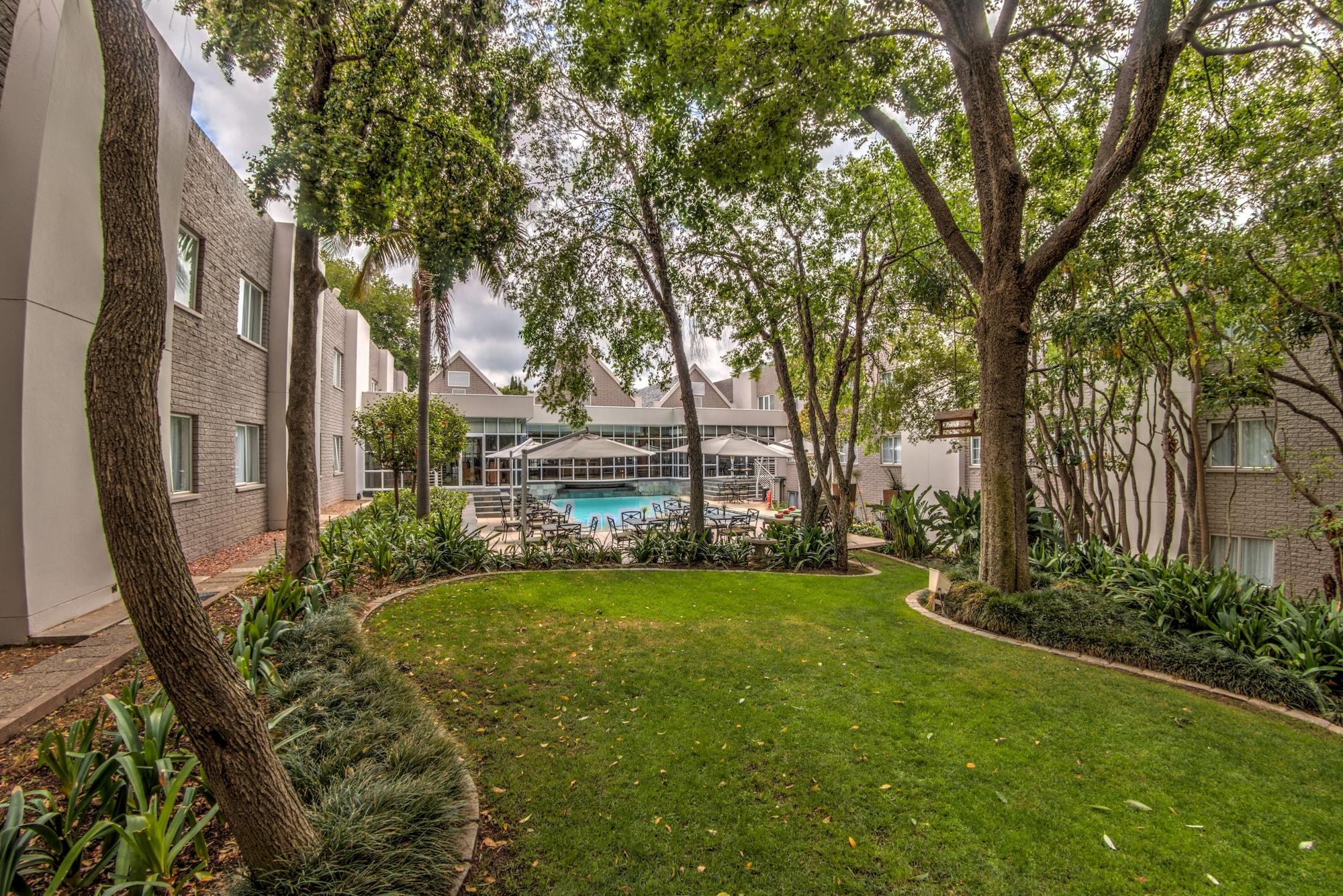 City Lodge Hotel Bryanston Johannesburg Exterior photo